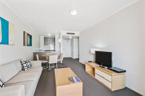 Dockside Brisbane - Gold Coast 4U 23