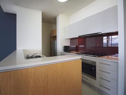 Oaks Brisbane Casino Tower Suites - Gold Coast 4U 18