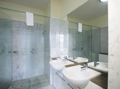 Oaks Brisbane Casino Tower Suites - Gold Coast 4U 16