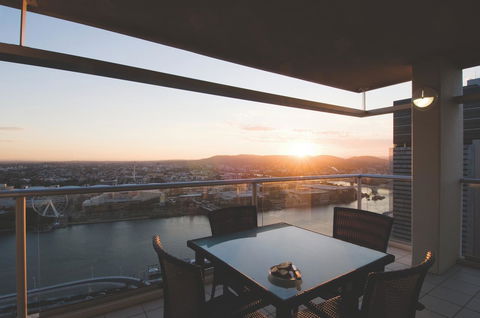 Oaks Brisbane Casino Tower Suites - Gold Coast 4U 0