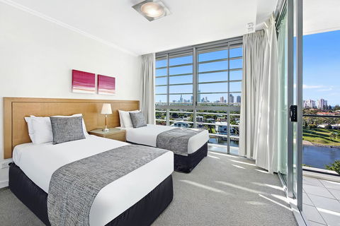 ULTIQA Freshwater Point Resort - Accommodation Gold Coast 14