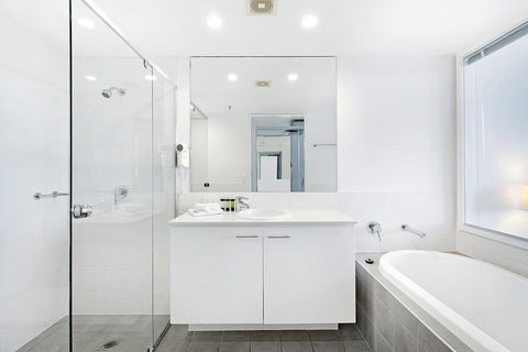 ULTIQA Freshwater Point Resort - Accommodation Gold Coast 36