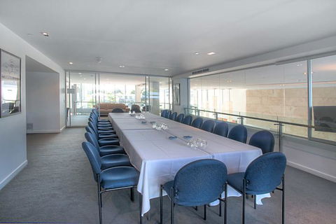 ULTIQA Freshwater Point Resort - Accommodation Gold Coast 3