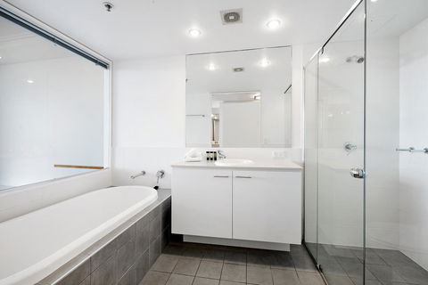 ULTIQA Freshwater Point Resort - Accommodation Gold Coast 19