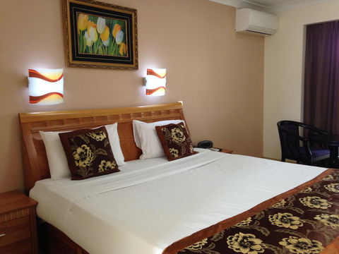 Novena Palms Motel - Gold Coast 4U 10