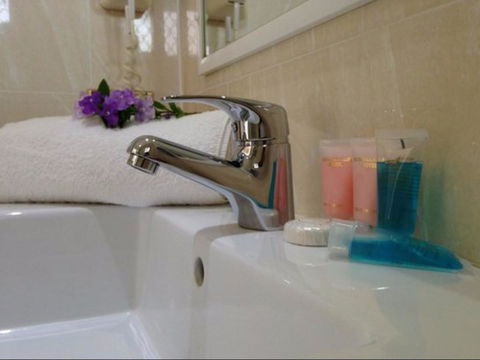 Novena Palms Motel - Gold Coast 4U 2