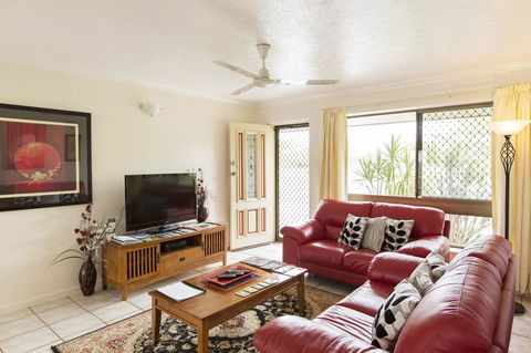 Marcol Place Holiday Apartments - Gold Coast 4U 15