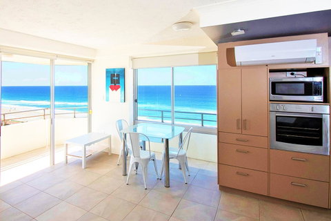 Equinox Resort - Accommodation Gold Coast 4