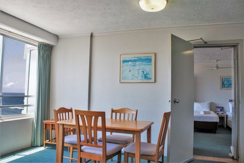 Equinox Resort - Accommodation Gold Coast 12