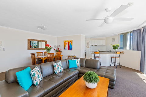 Rainbow Commodore Coolangatta - Gold Coast 4U 6