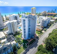 Rainbow Commodore Apartments - Accommodation Gold Coast