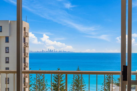 Rainbow Commodore Coolangatta - Gold Coast 4U 2