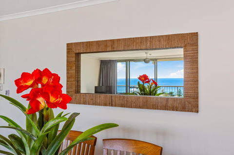 Rainbow Commodore Coolangatta - Gold Coast 4U 5