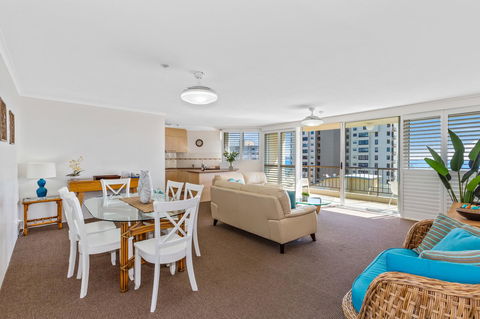 Rainbow Commodore Coolangatta - Gold Coast 4U 22