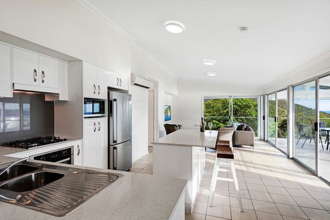 Oasis Apartments On Hamilton Island By HIHA - Accommodation Gold Coast 38