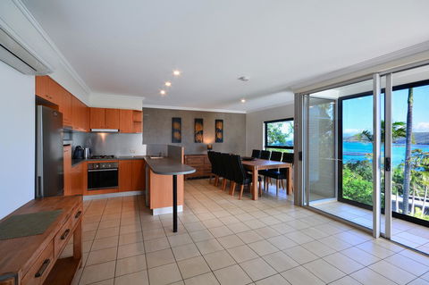 Oasis Apartments On Hamilton Island By HIHA - Accommodation Gold Coast 12