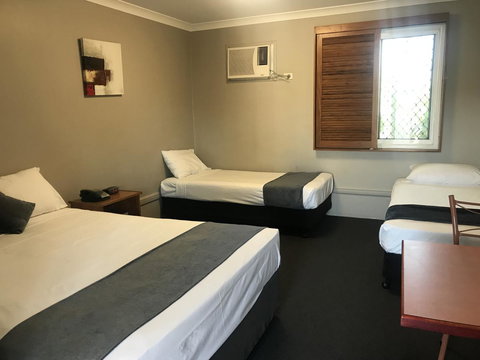 Cosmopolitan Motel & Serviced Apartments - Accommodation Gold Coast 17