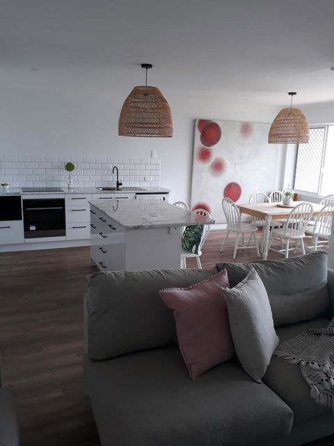 Pandanus Coolum Beach - Gold Coast 4U 4