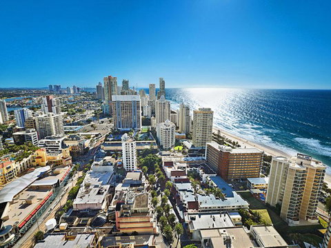 Number 1 H Residences - WiFi, Parking & More By Gold Coast Holidays - Accommodation Gold Coast 22