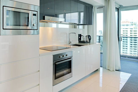 Number 1 H Residences - WiFi, Parking & More By Gold Coast Holidays - Accommodation Gold Coast 18
