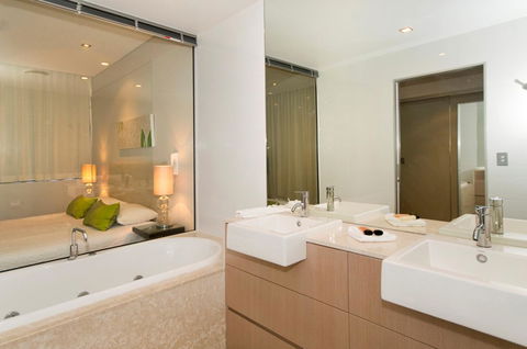 Ambience On Burleigh Beach - Gold Coast 4U 25