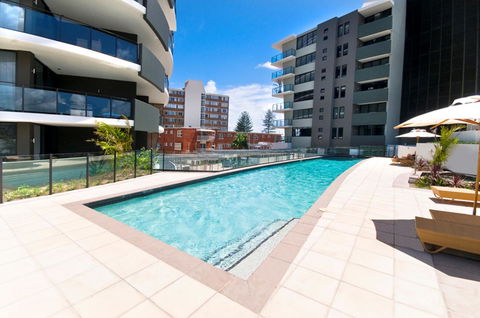 Ambience On Burleigh Beach - Gold Coast 4U 3