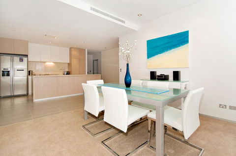 Ambience On Burleigh Beach - Gold Coast 4U 23