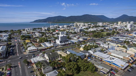 Sunshine Tower Hotel - Accommodation Gold Coast 2