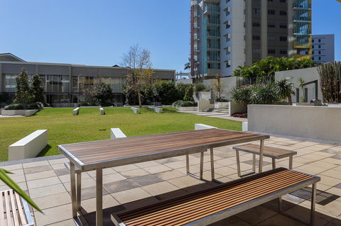Oxygen Apartments - Gold Coast 4U 18