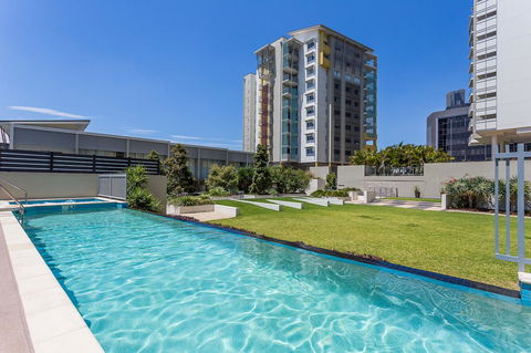 Oxygen Apartments - Gold Coast 4U 1