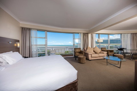 DoubleTree By Hilton Cairns - Accommodation Gold Coast 31