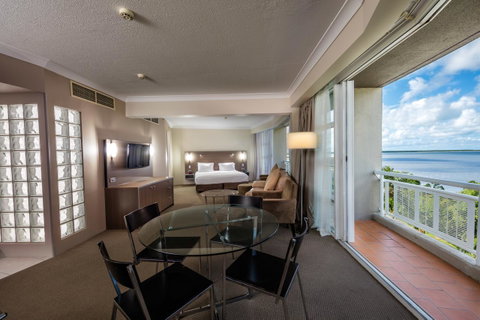 DoubleTree By Hilton Cairns - Accommodation Gold Coast 17