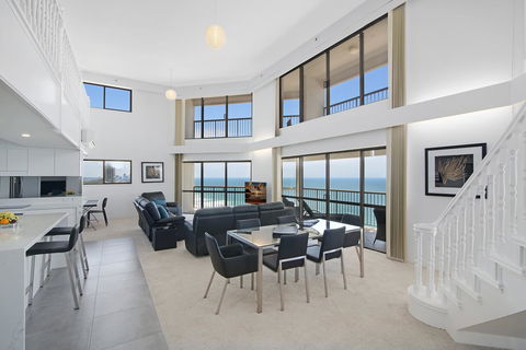 Burleigh Esplanade Apartments - Gold Coast 4U 35