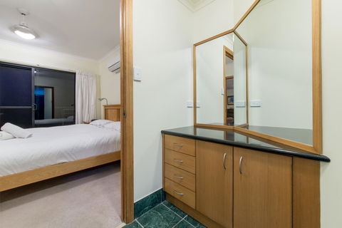 Paradise Penthouse At Waves - Airlie Beach - Accommodation Gold Coast 23