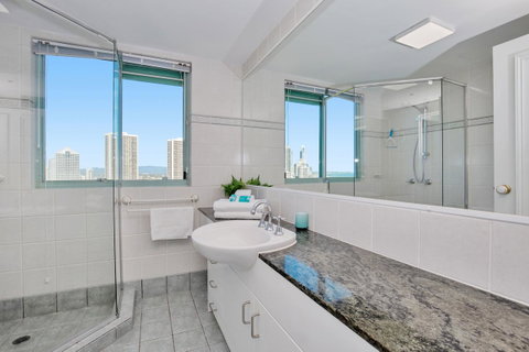 The Waterford On Main Beach - Accommodation Gold Coast 27