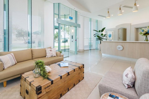 The Waterford On Main Beach - Accommodation Gold Coast 13