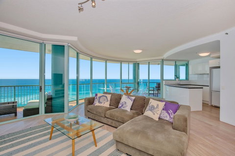 The Waterford On Main Beach - Accommodation Gold Coast 31