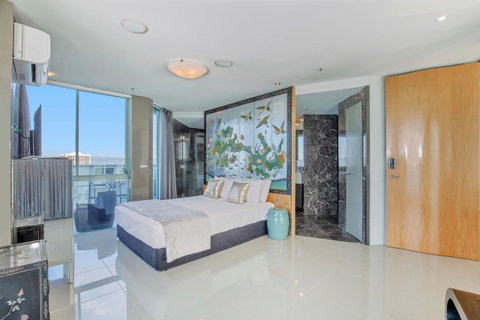 The Waterford On Main Beach - Accommodation Gold Coast 37