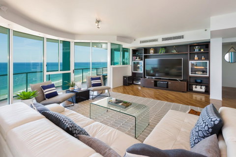 The Waterford On Main Beach - Accommodation Gold Coast 5