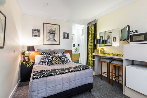 Airport Riverview Motel - Gold Coast 4U 4