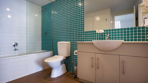 Swell Resort Burleigh Heads - Gold Coast 4U 6