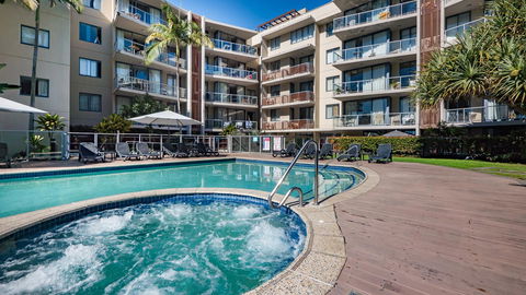Swell Resort Burleigh Heads - Gold Coast 4U 1