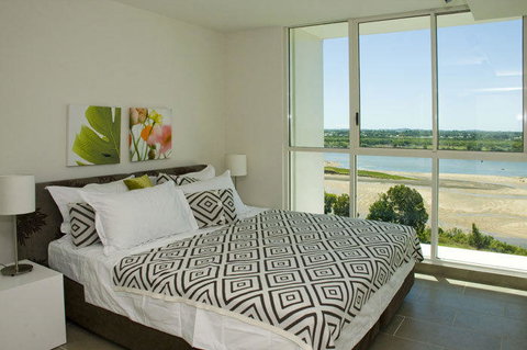 Lanai Riverside Apartments - 1 Gold Coast 22