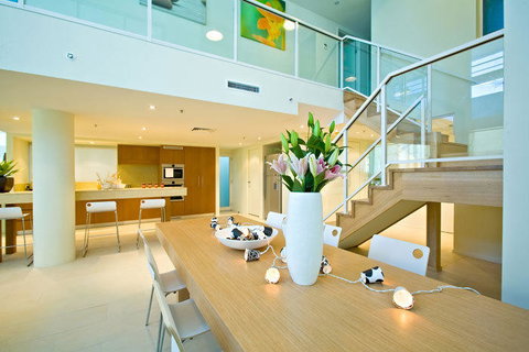 Lanai Riverside Apartments - 1 Gold Coast 24