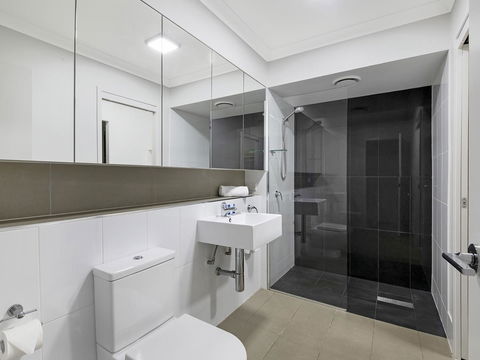 Atrio Apartments - Gold Coast 4U 7