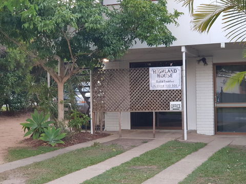 Highland House - Gold Coast 4U 27