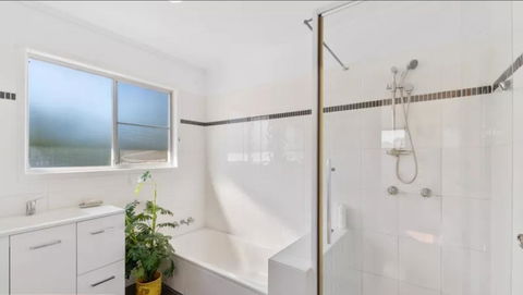 Highland House - Gold Coast 4U 12