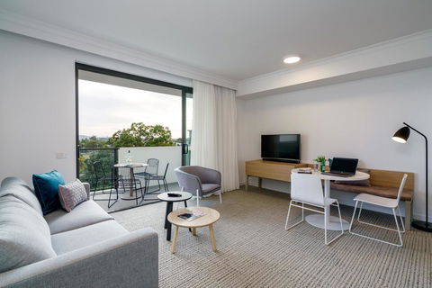 Quest Cannon Hill - Accommodation Gold Coast 11