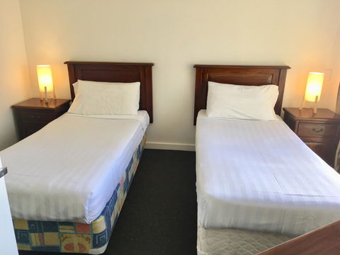 CHA Private Apts Diamond Beach - Accommodation Gold Coast 3