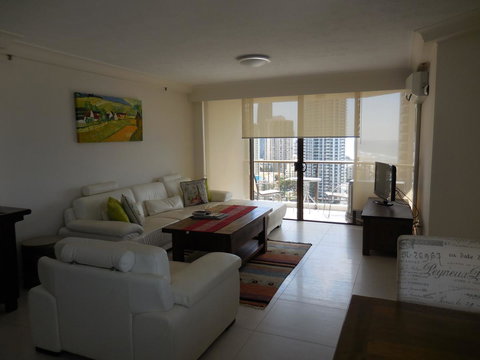 Surfers Century Oceanside Apartments - Accommodation Gold Coast 40